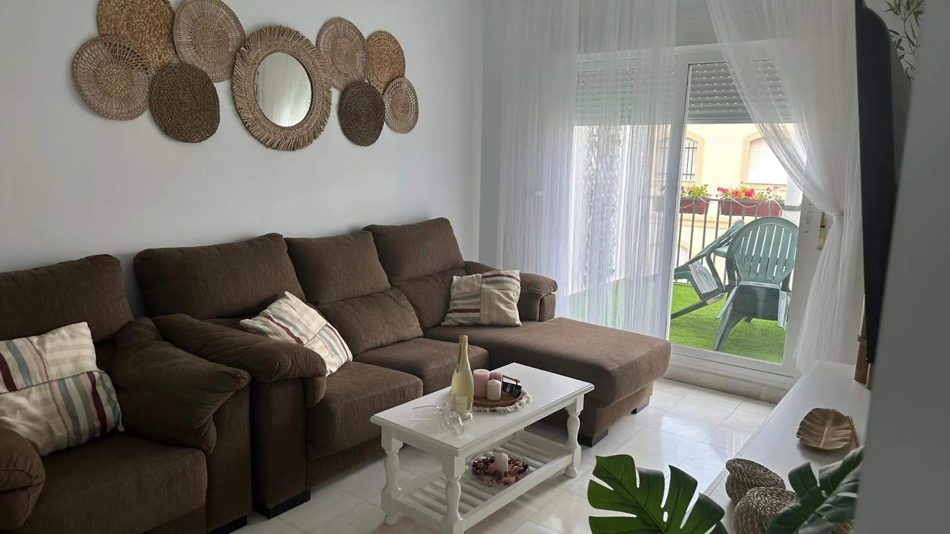 Apartment Atico Primera Linea En Costa Ballena Rota