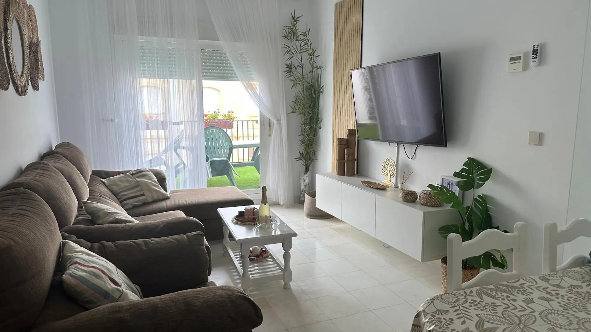 Atico Primera Linea En Costa Ballena Rota Spain